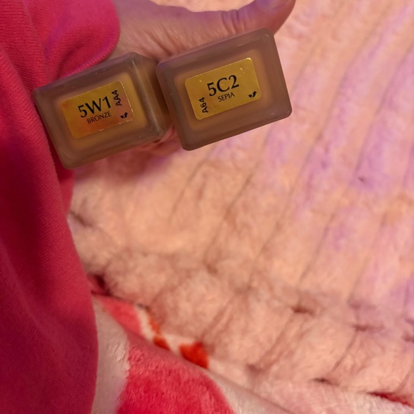 Estée Lauder Double Wear Stay-in-Place Liquid Foundation Assorted Shades - Picture 12 of 16